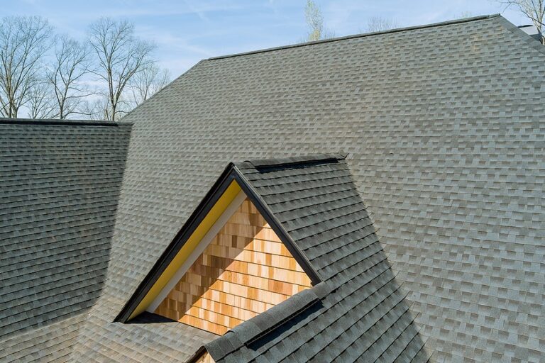 3Tab Shingles vs. Architectural Shingles (What's The Difference)